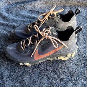 Nike Women’s SZ.8 React Element 55 "Oil Gray Copper CT1186-001